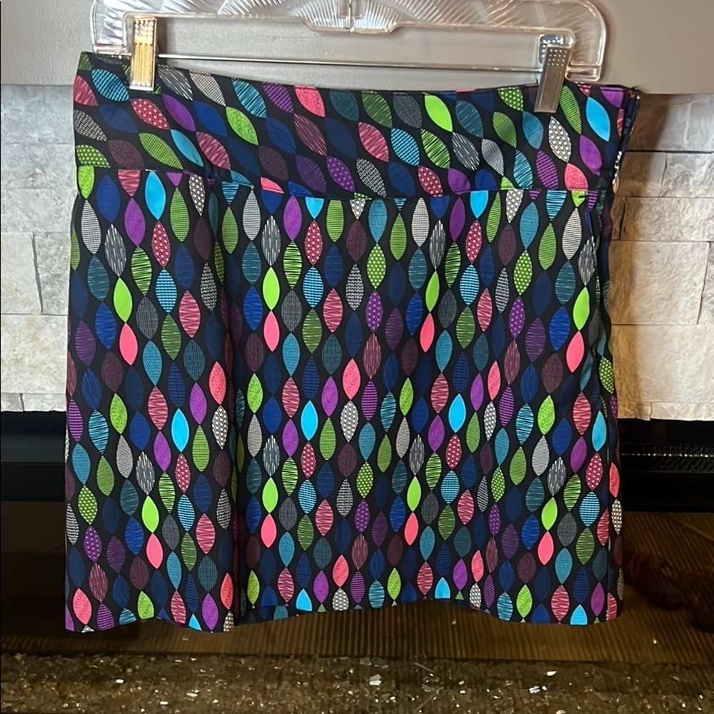 Cutter & Buck multi-colored skort size 6